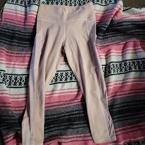 Fabletics Womens On-the-Go High-Waisted Capri Leggings M Rosebloom Heather
